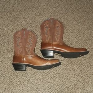 NWOT Ariat Cowboy Boots